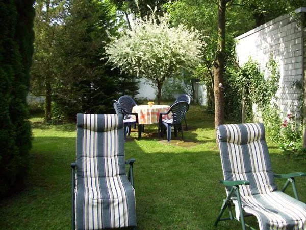 Wiesenau Vendégház Salzhausen